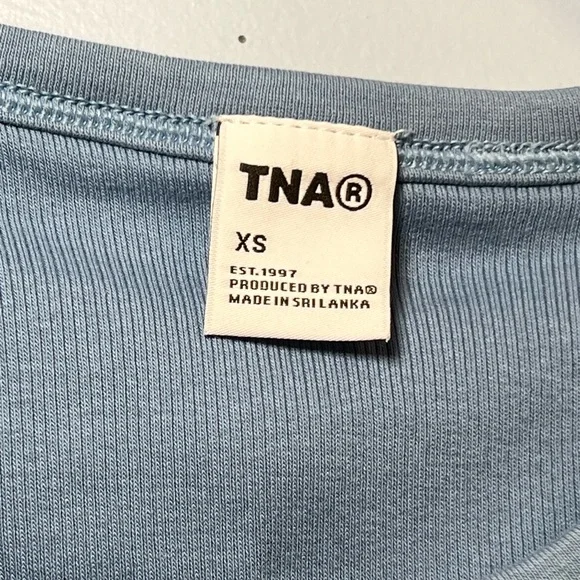 TNA Blue Cropped Ribbed Tank Top - Picture 3 of 4